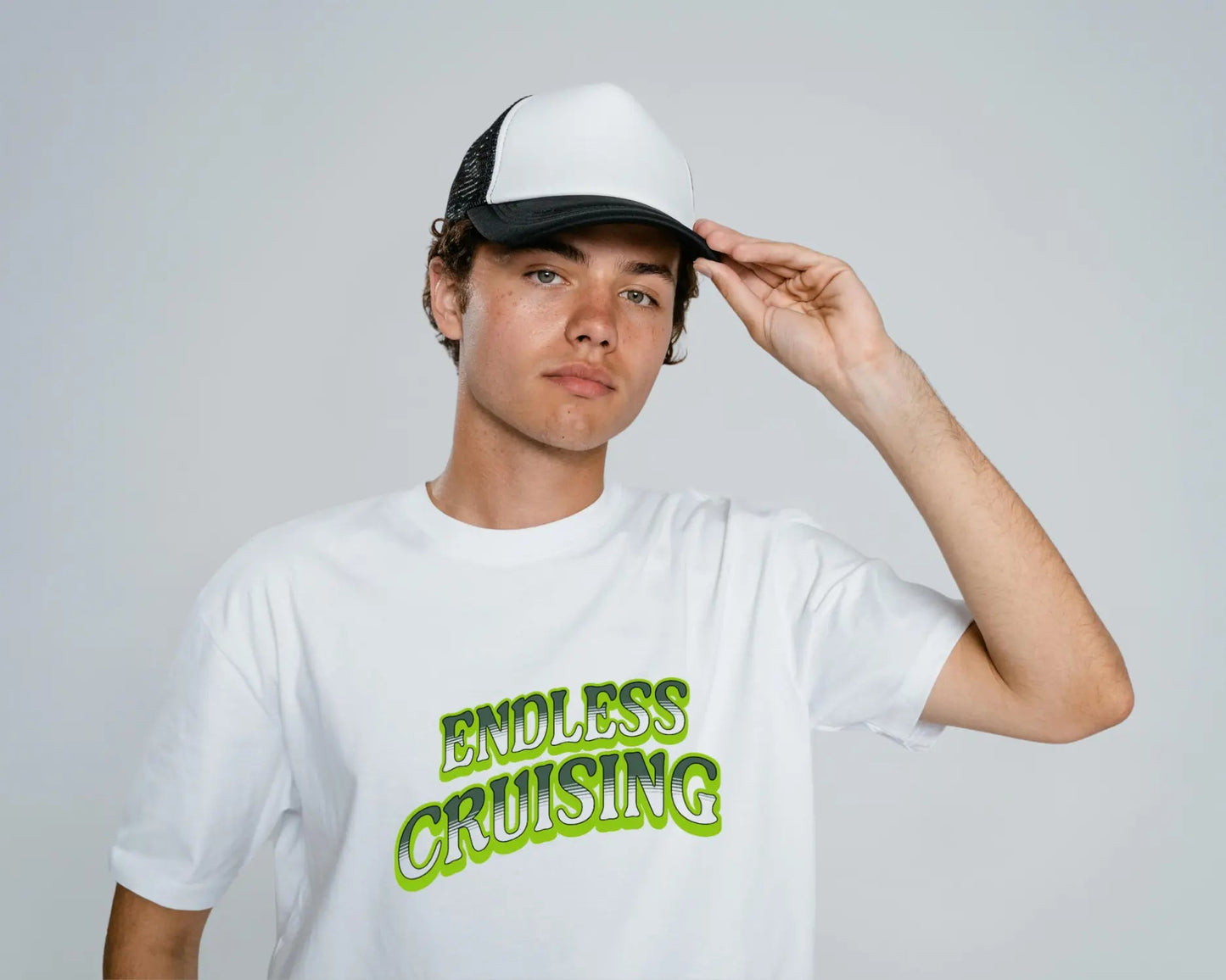 Übergroßes schweres T-Shirt