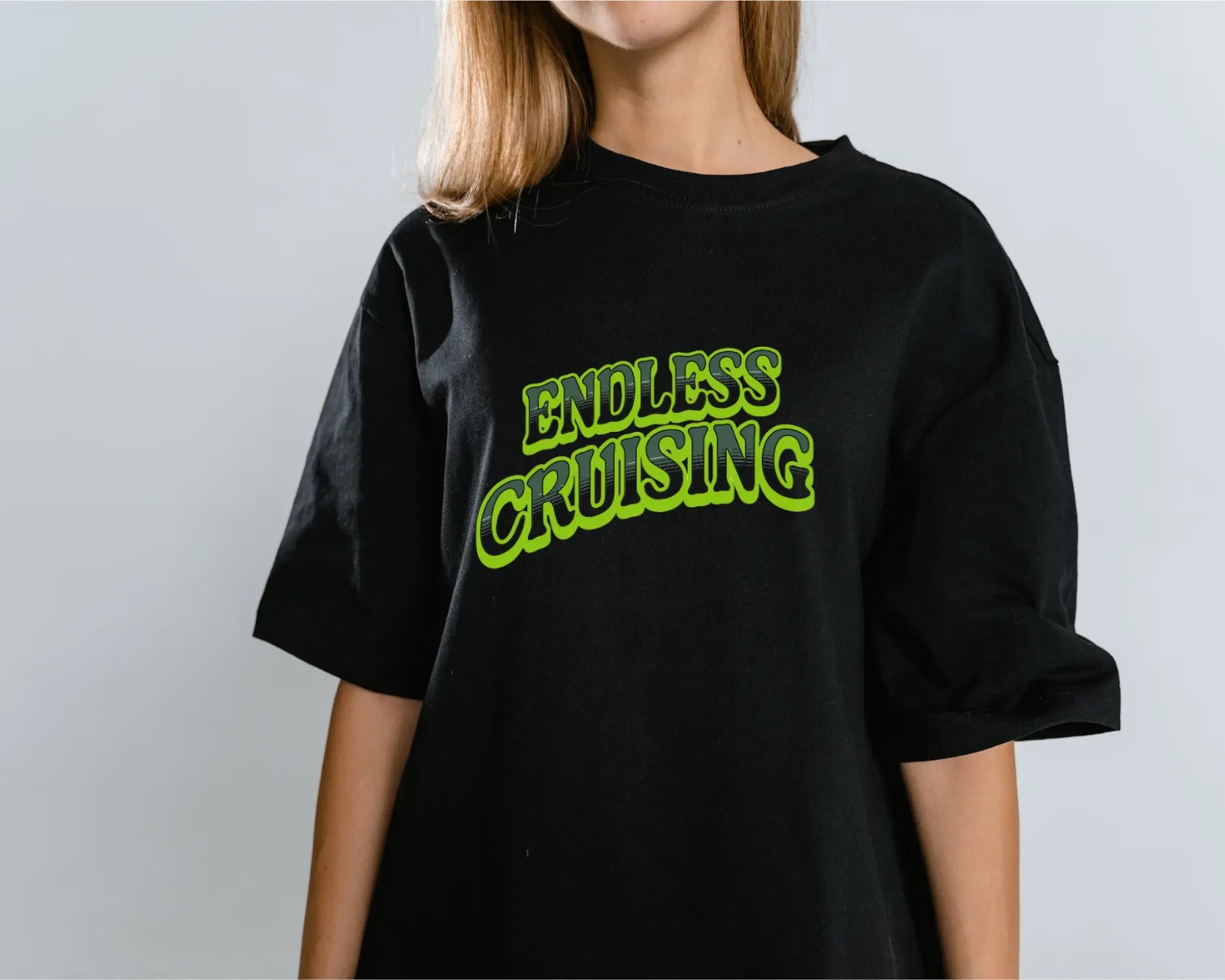 Übergroßes schweres T-Shirt